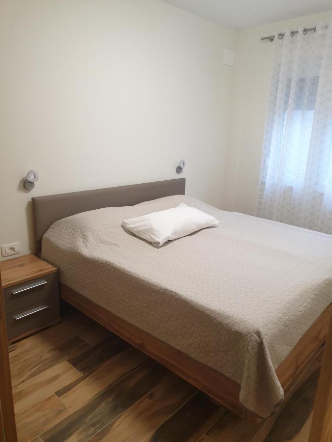 Apartment With Terrace 波尔托罗 外观 照片